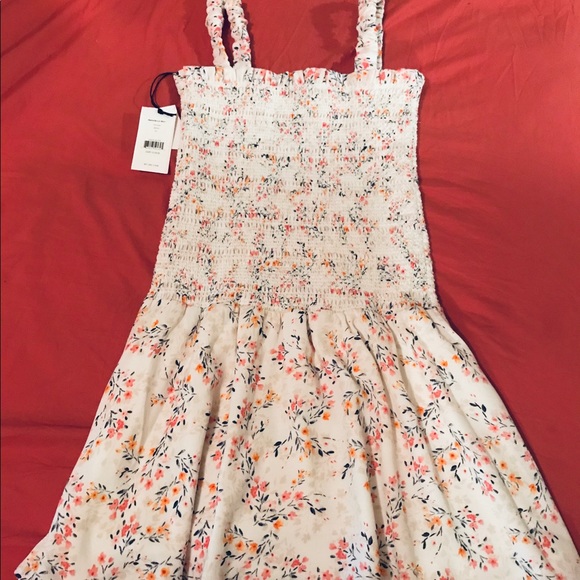 Ali + Jay East Side Mini Dress - Picture 4 of 5